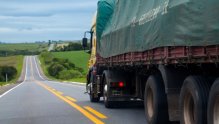 Piso mínimo do frete: o que as transportadoras precisam saber para evitar multas de até R$ 10 milhões